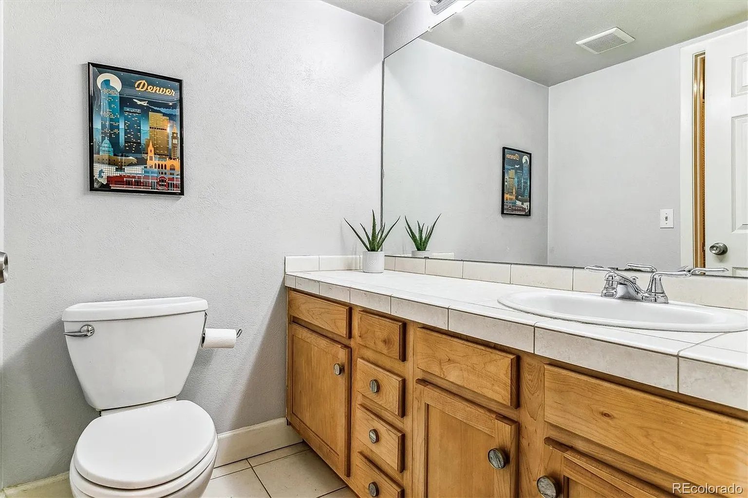 4896 S Dudley St Bldg #7-6