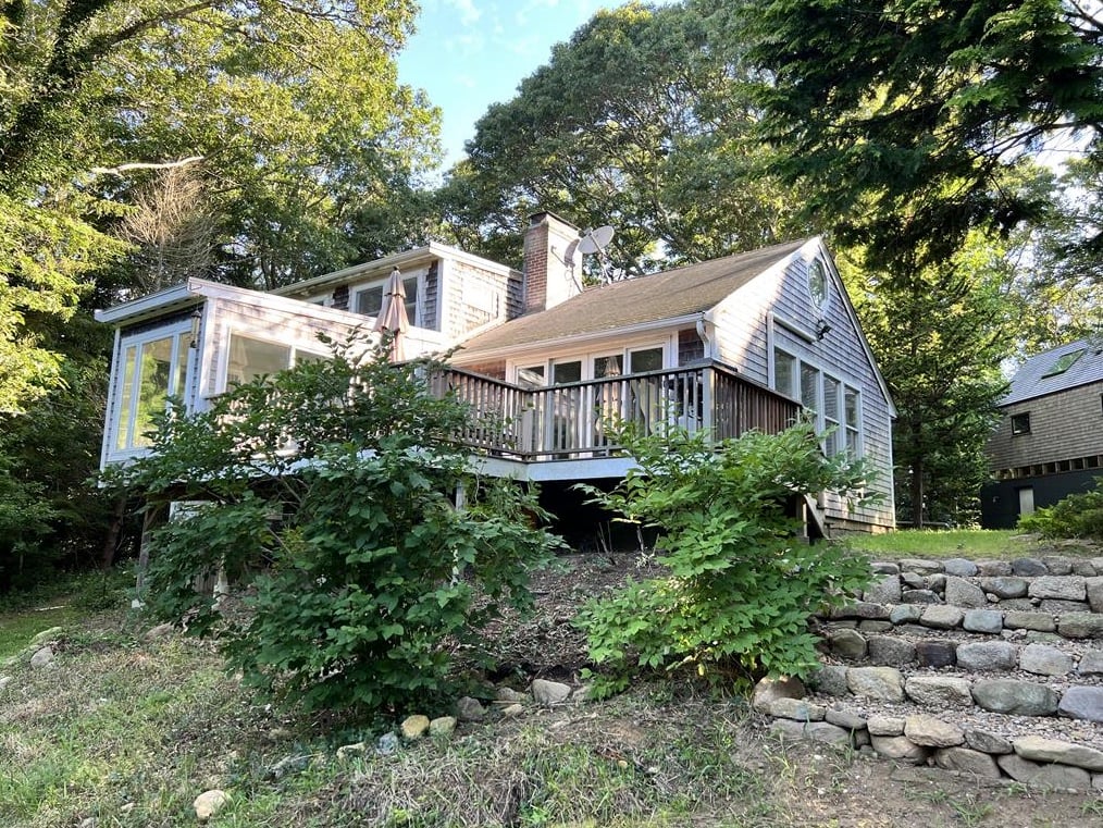 10 Old Courthouse Rd