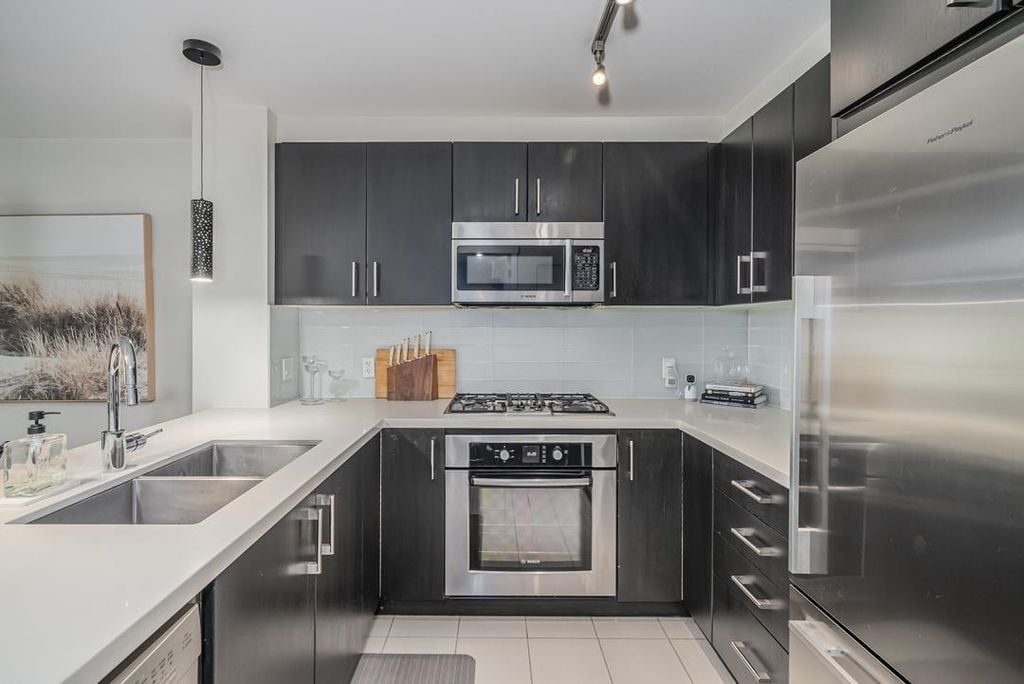 3133 Riverwalk Ave, #318