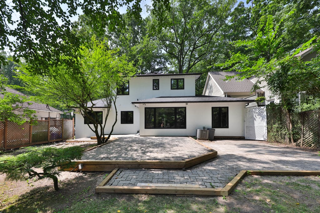 1389 Milton Ave