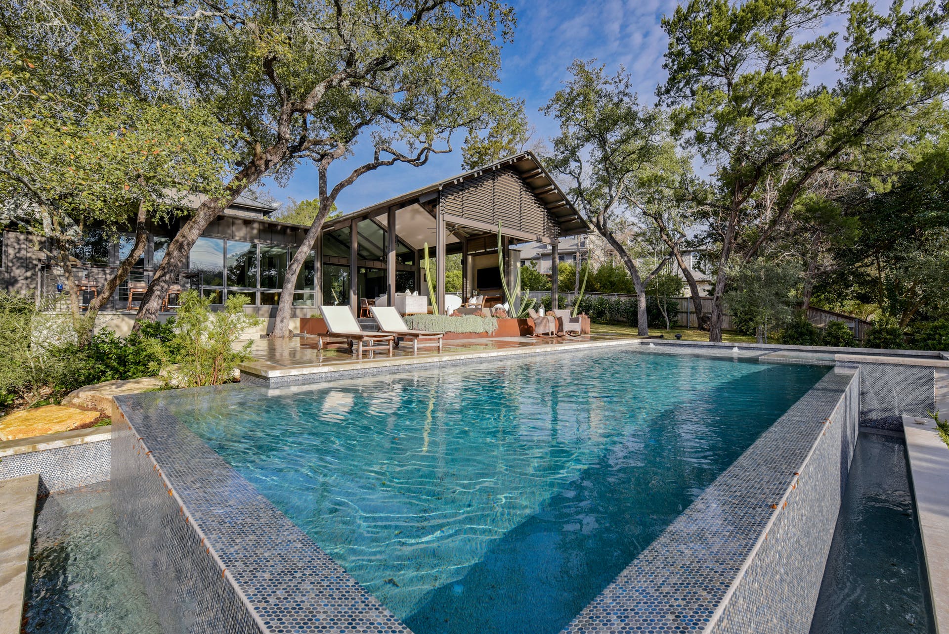 108 Parkwood Court