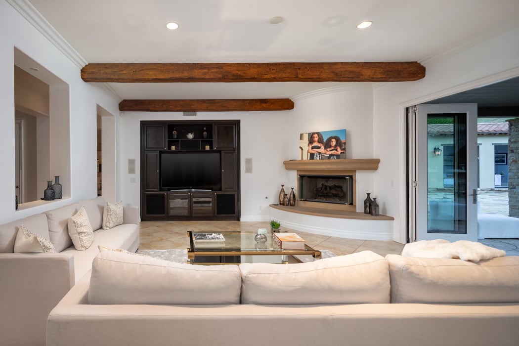 25330 Prado De Ambar