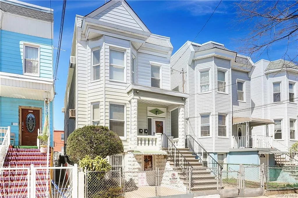 2419 Maclay Ave
