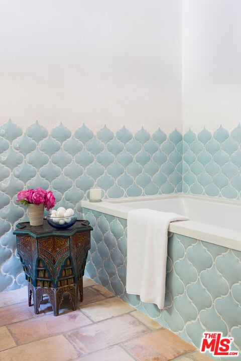 Aurex Estate, Blue Dane Ln, 90265