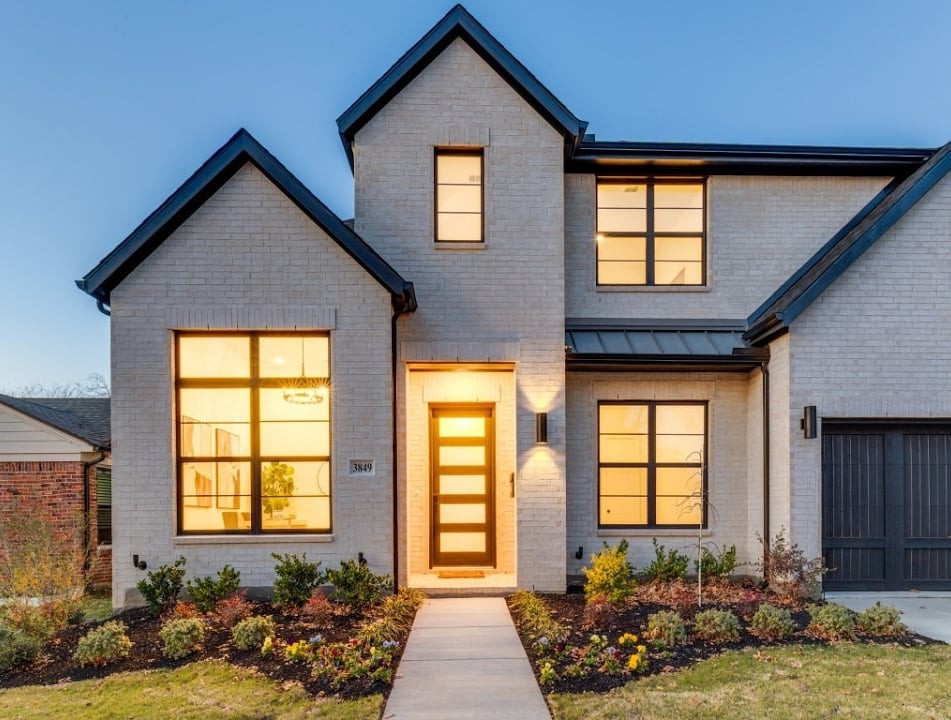  3849 Hawick Lane