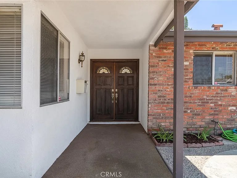 10164 Swallow Ave