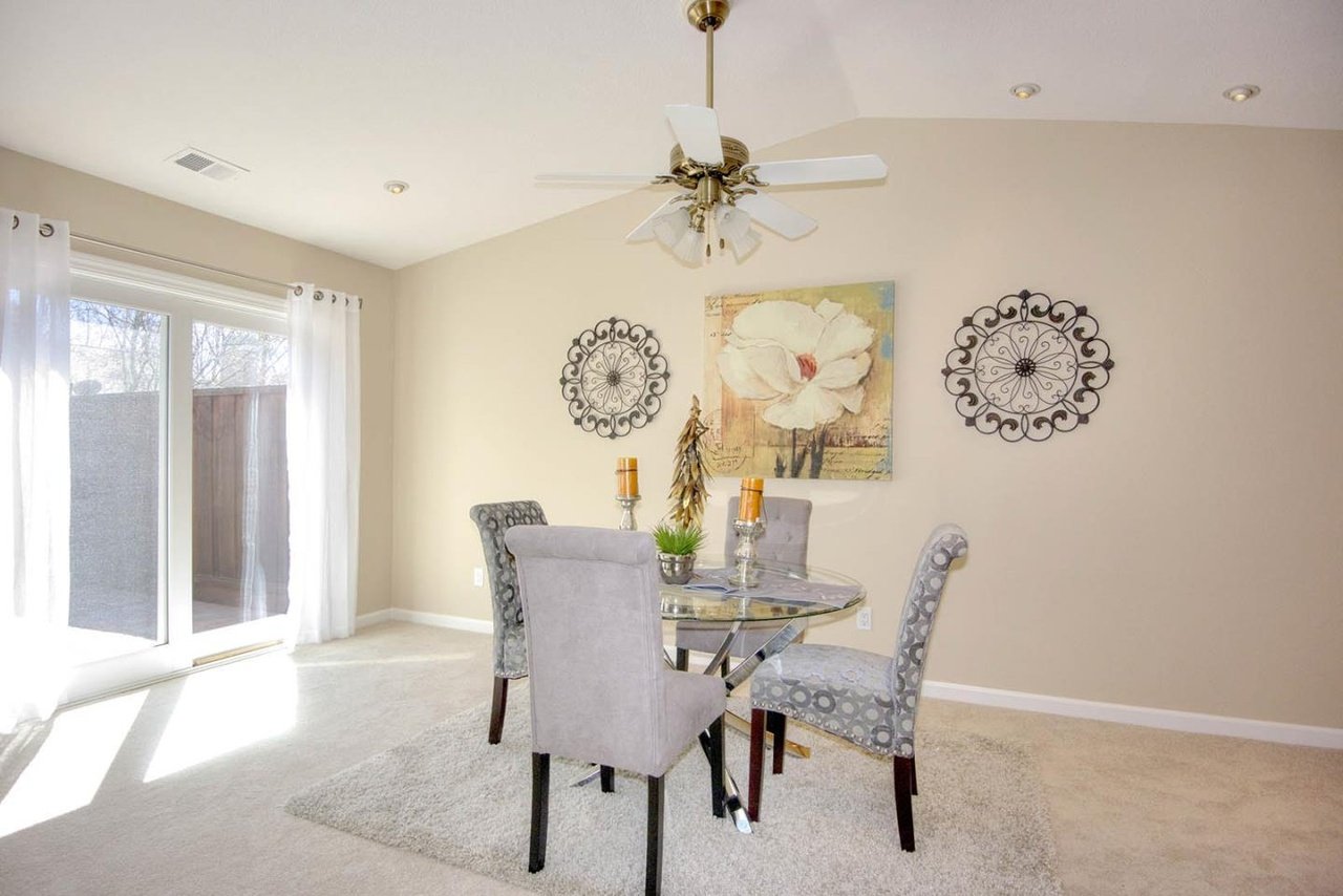 6 Sandpebble Ct