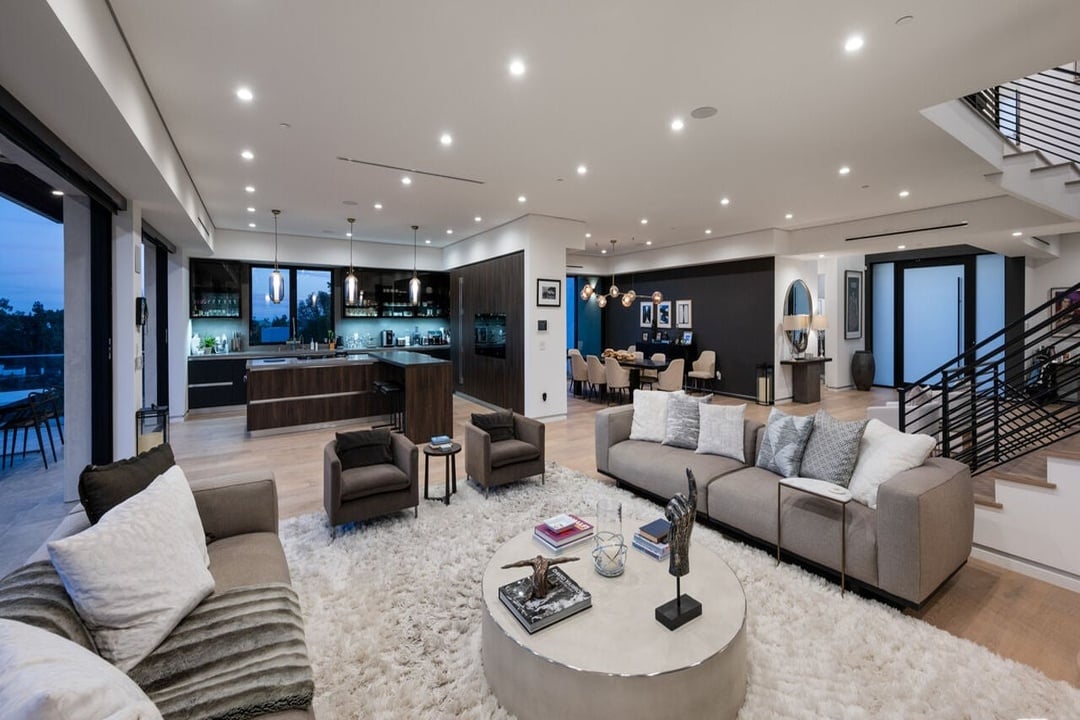 Aurelian Crest, Linda Flora Dr, 90049