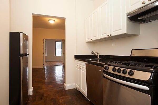 715 East 5th Street, Apt 3-C