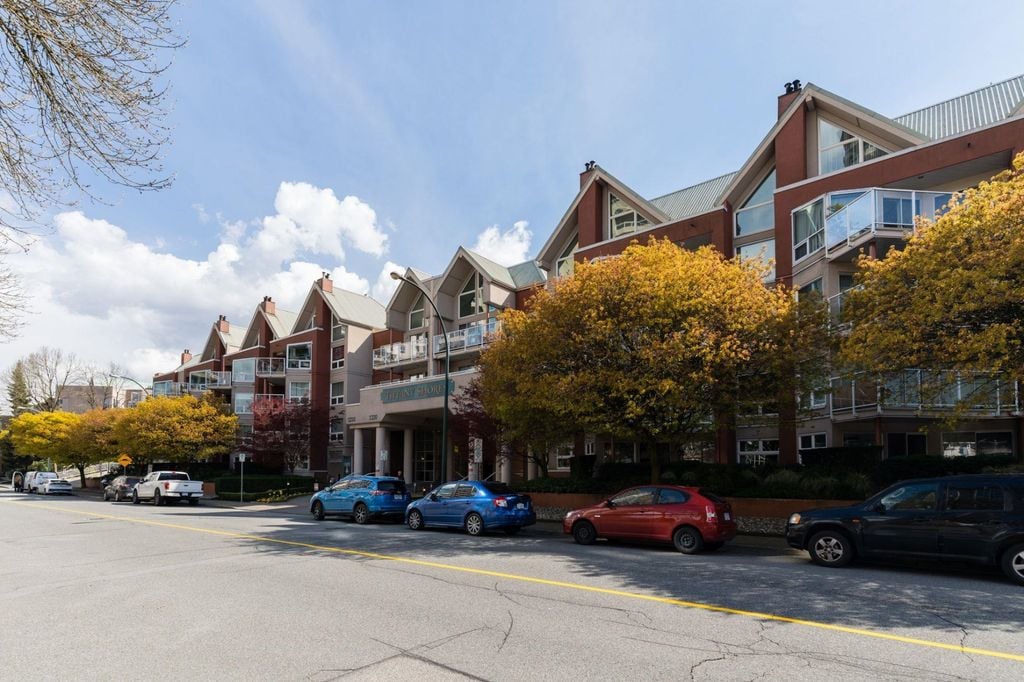 1210 Quayside Dr, #404B