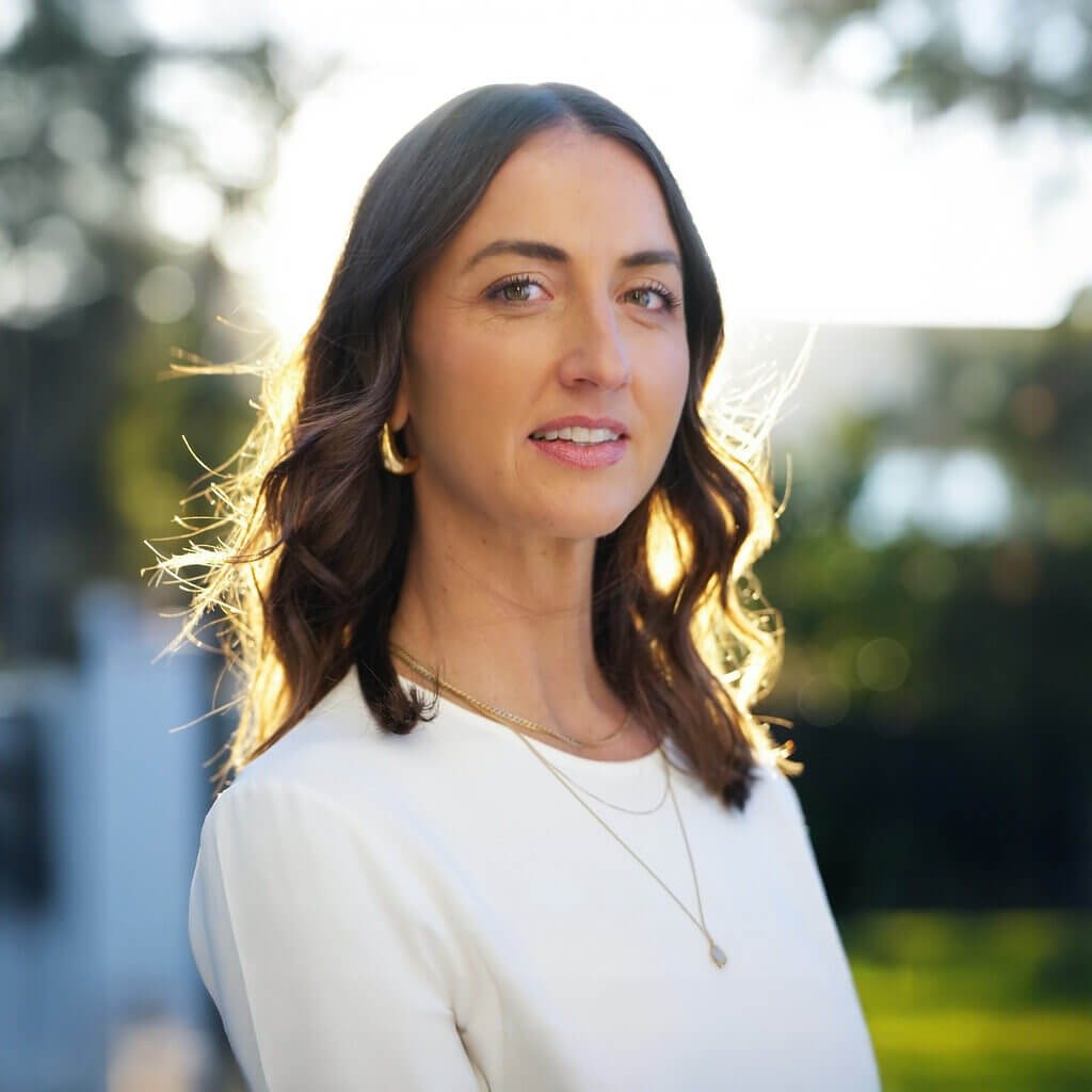 Ashley Southerland Austin TX, Real Estate Agent Headshot