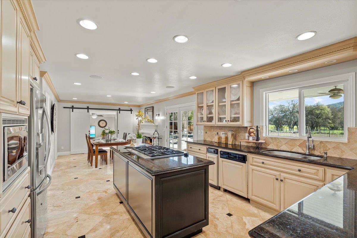 13175 Chaparral Rd