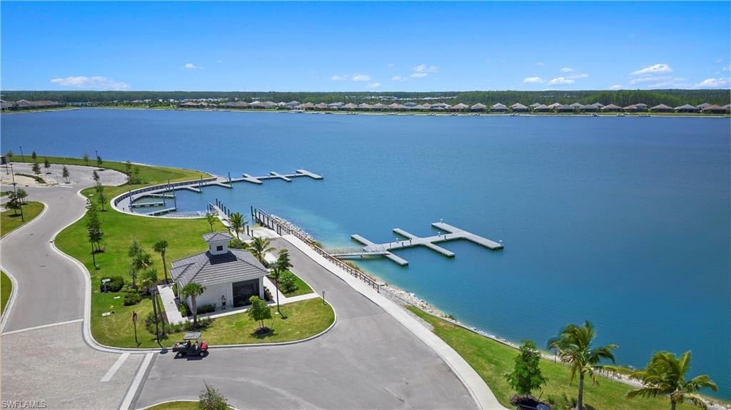 14696 Blue Bay Cir
