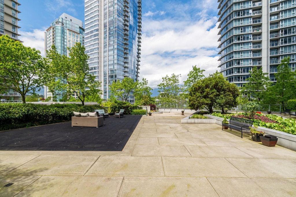 1205 W Hastings St, #1105