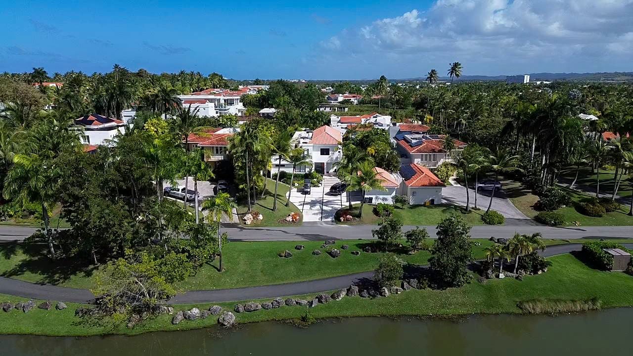 352 DORADO BEACH EAST