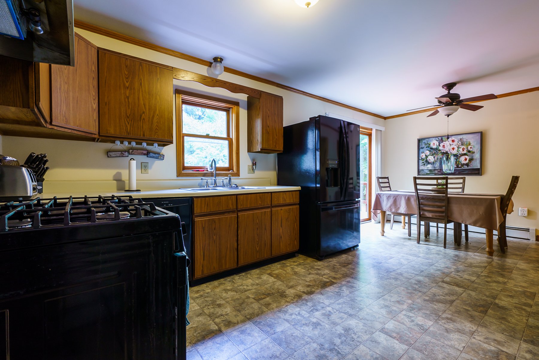 6511 Glen Road