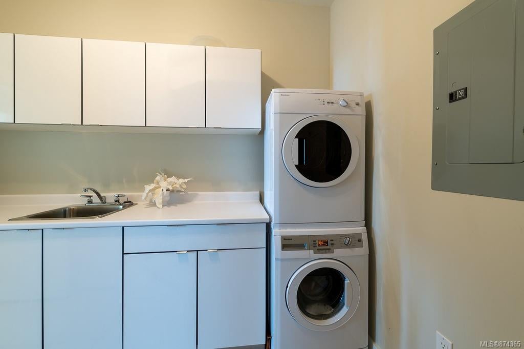 709-9809 Seaport Pl