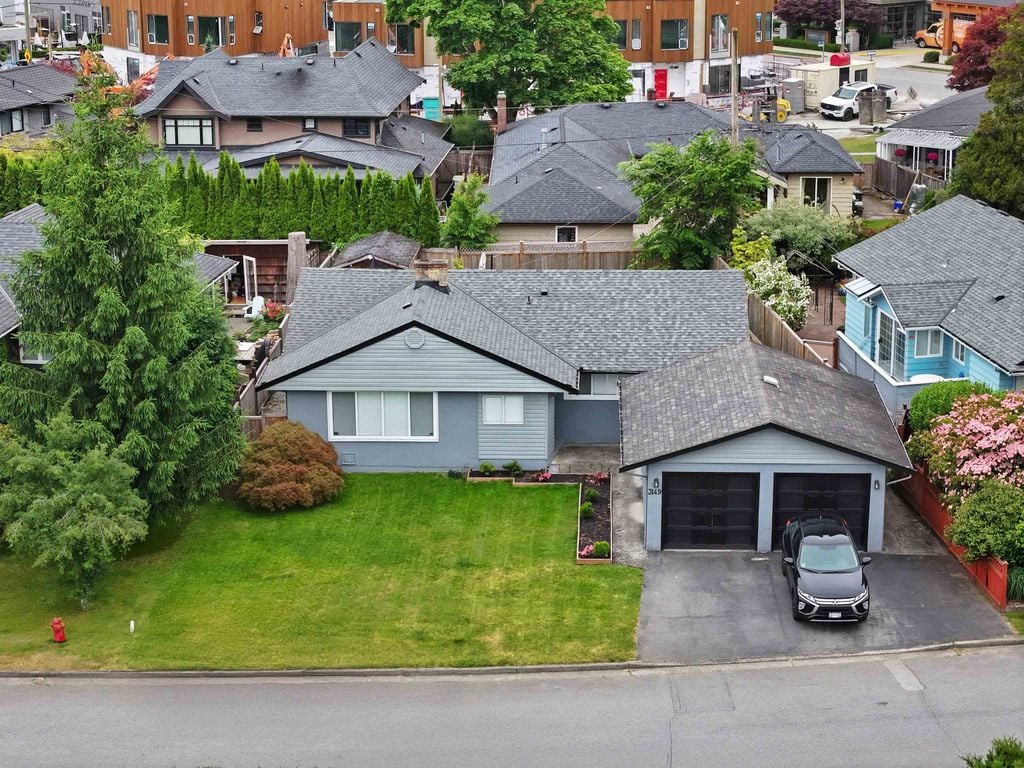 3149 Beverley Cres