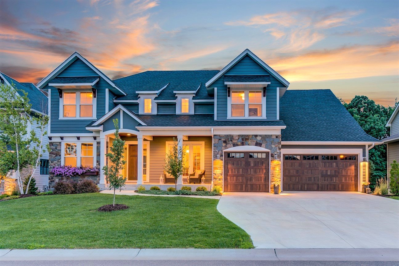 Beautifully Designed Custom 2-Story