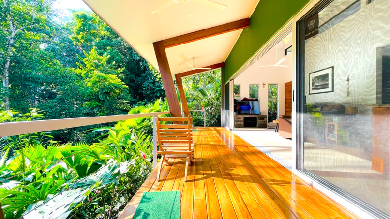 Riverside Jungle House with Waterfall Views in Ojochal, Costa Rica