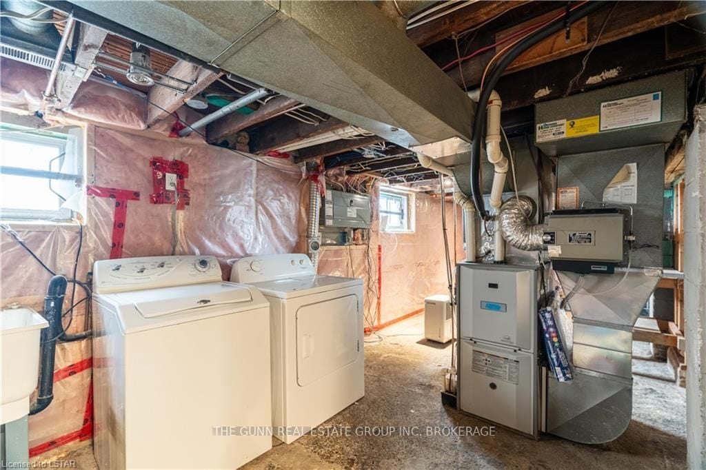 16 Linwood St