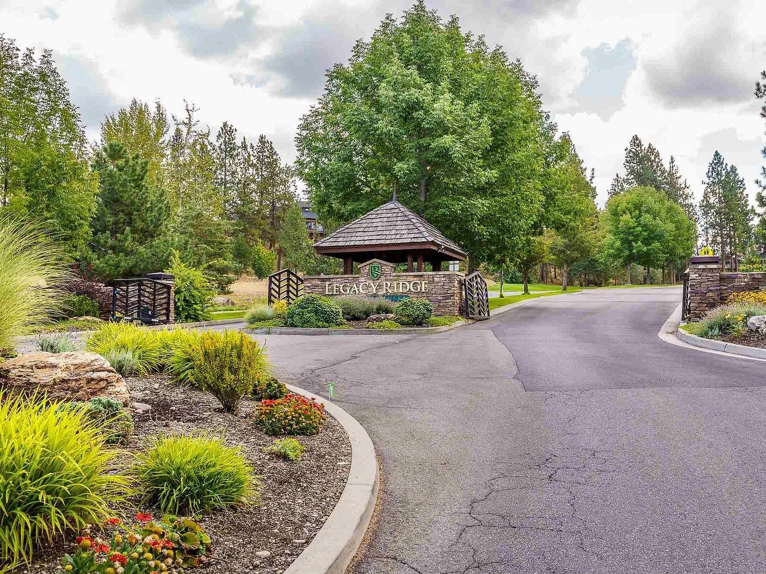 21575 E Meriwether Ln