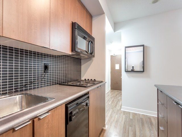 #1704 - 8 Colborne Street, Toronto Unit: 1704