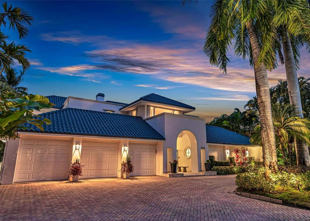 166 Royal Palm Dr