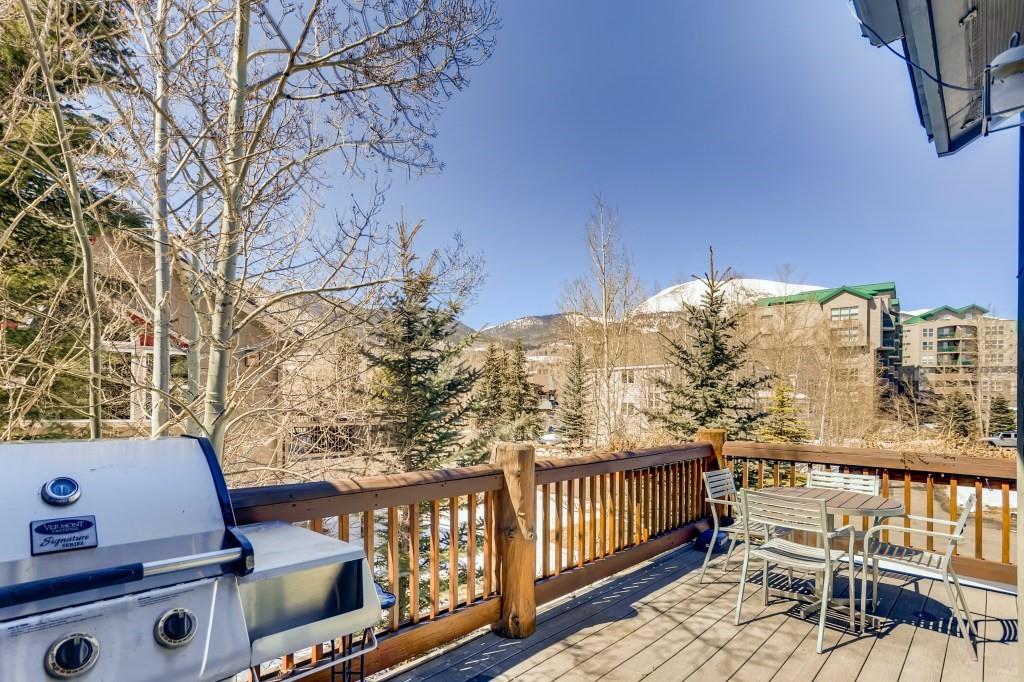 928 A Lakepoint Cir, #A