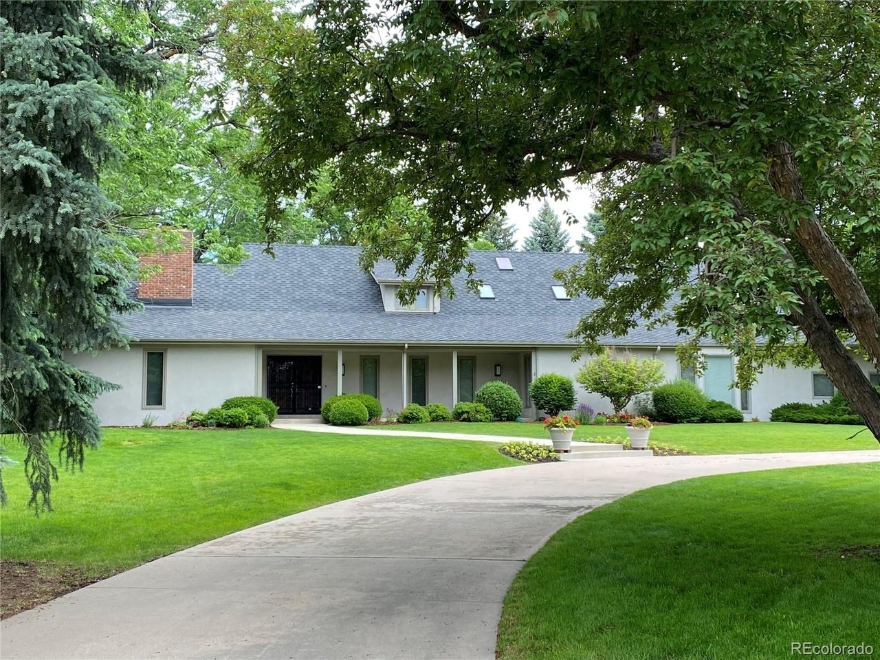 3 Tamarac Ln