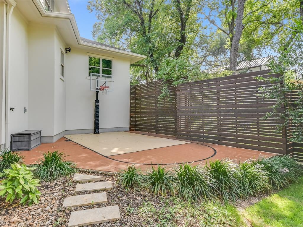 402 Brookhaven Trail
