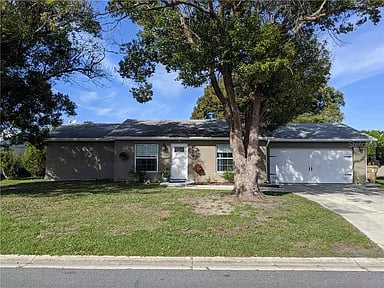 209 La Paz Dr