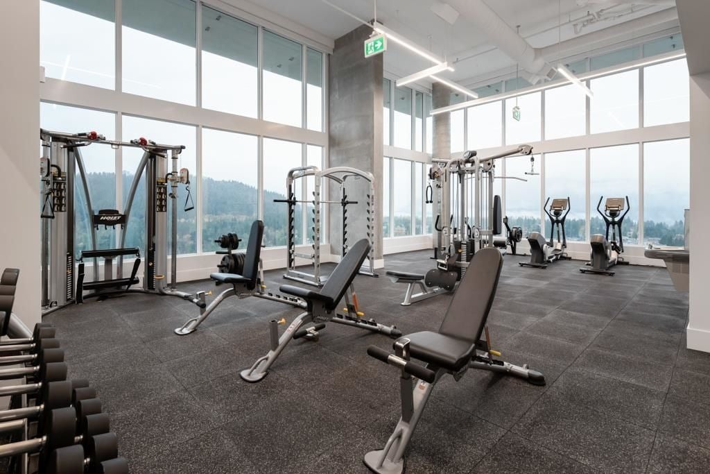 567 Clarke Rd, #505