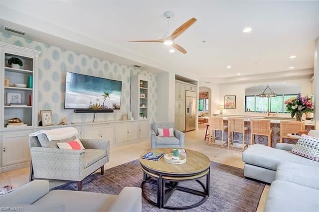 2855 Tiburon Blvd E #102