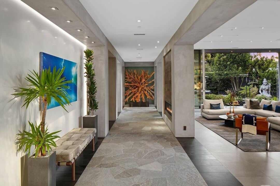 Nova Heights, Loma Vista Dr, 90210