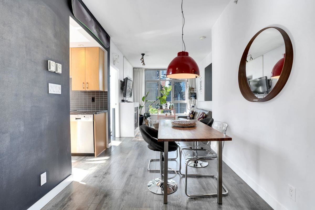 301-1050 Smithe Street, Vancouver