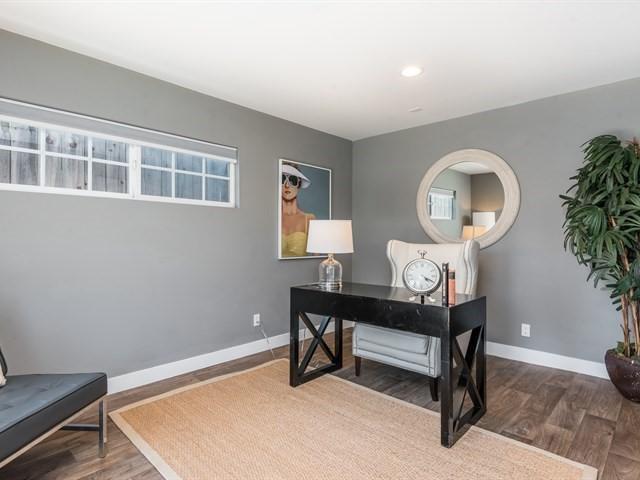 330 Palisades Dr