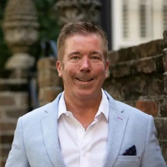 Lee Willams Charleston, SC Real Estate Agent Headshot