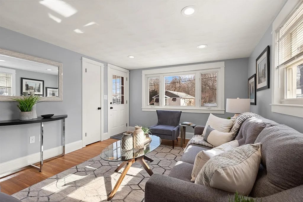 258 Seminole Ave