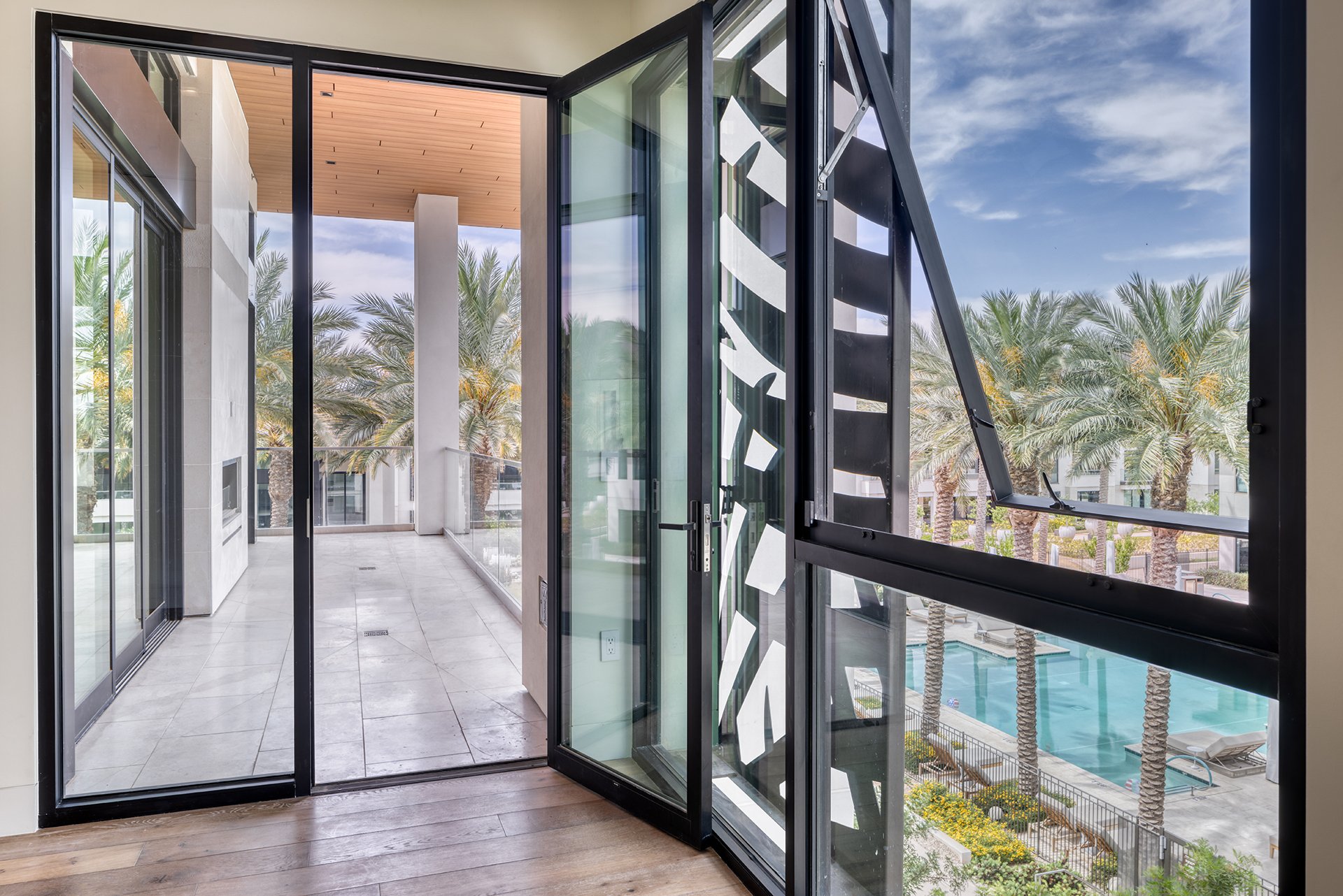 6587 N PALMERAIE Boulevard, 3006