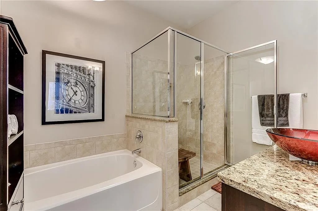 870 Inman Village Pkwy NE