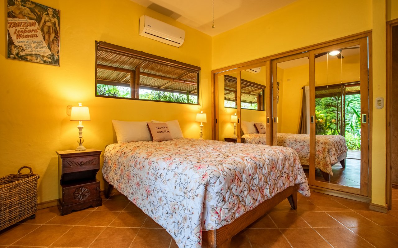 Tropical Getaway with Two Villas and Lush Gardens Near the Heart of Uvita