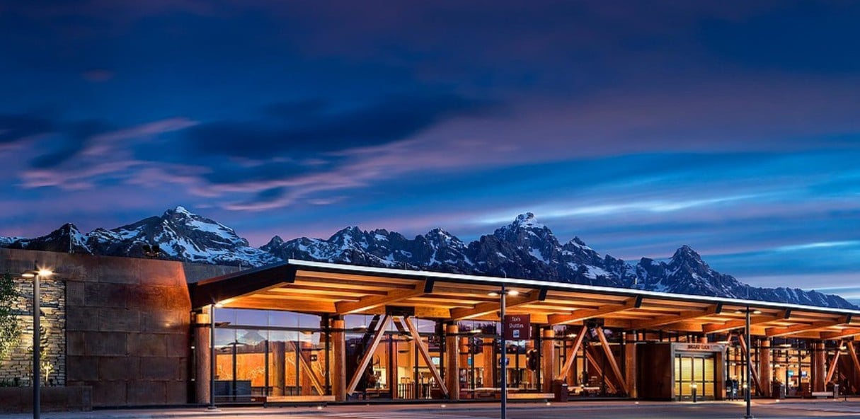 Record-Breaking Air Travel and Rising Park Visitation in Jackson Hole