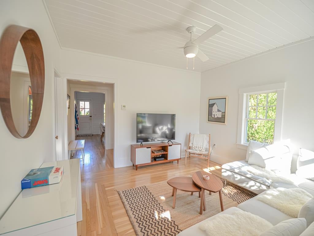 51 West Tisbury Rd