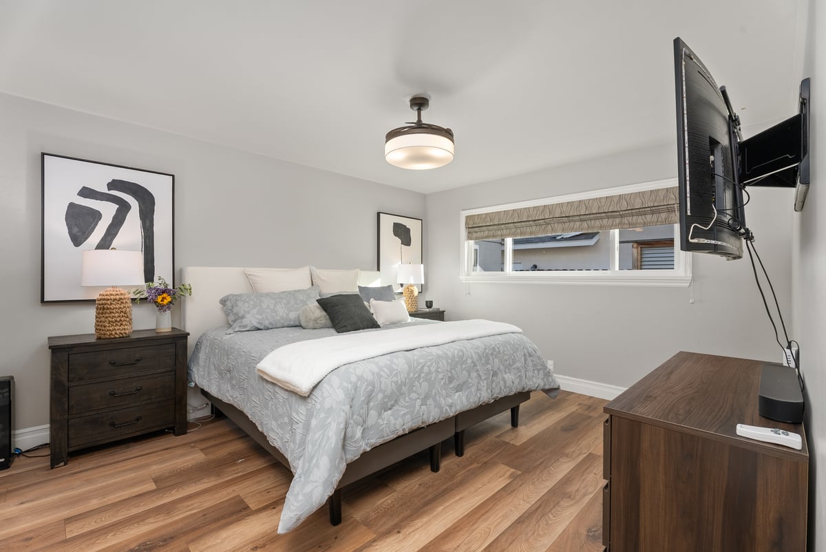 13351 Cromwell, Tustin, CA 92780