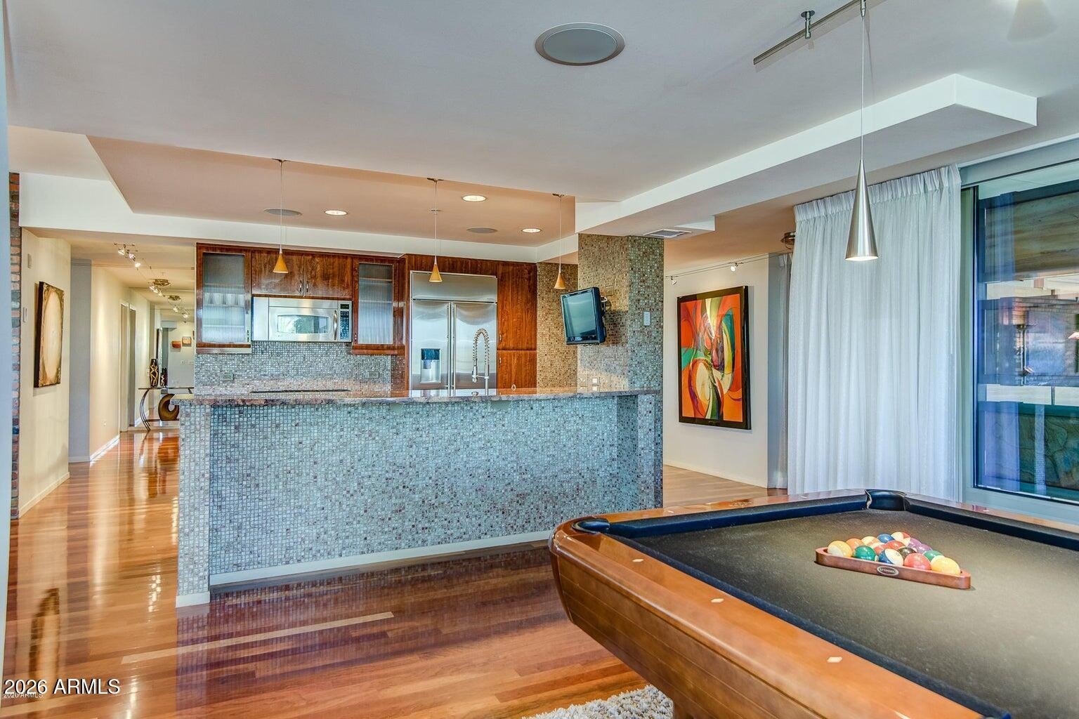 7157 E Rancho Vista Dr, #4006