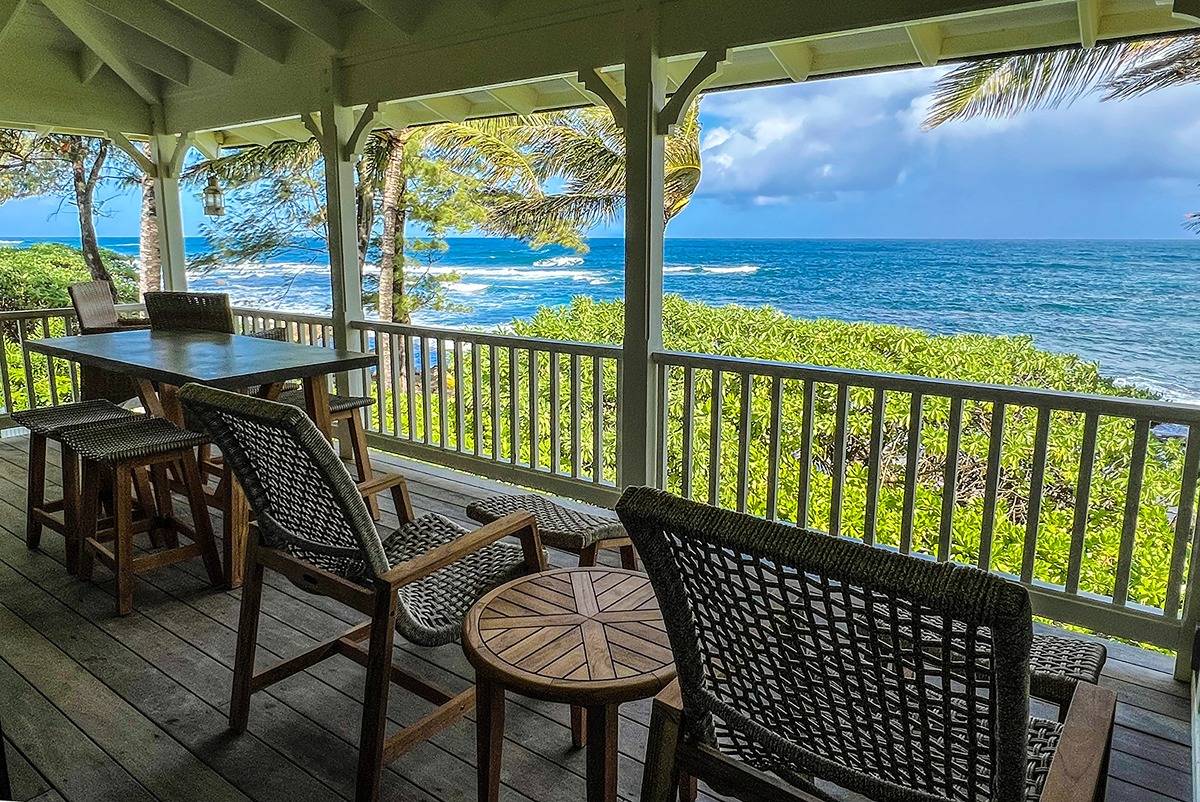 BEACHFRONT VACATION RENTAL - HAENA KAUAI