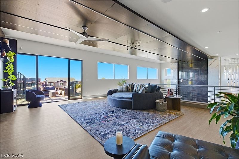 2790 La Bella Ct