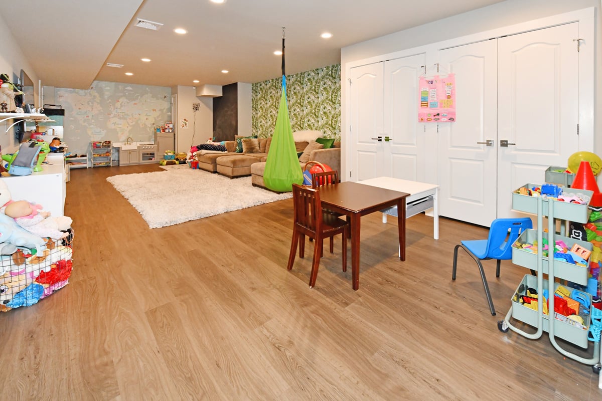 563 Eastgate Rd