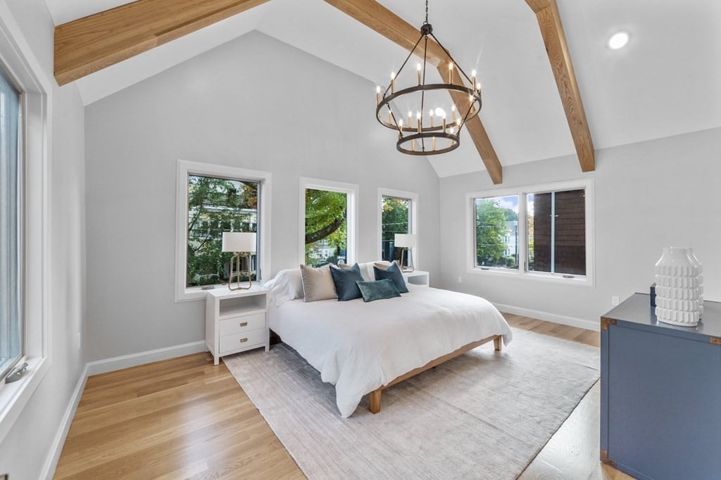 90 Holworthy St Cambridge, MA 02138